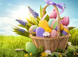 Щиро вітаємо усіх Вас зі світлими Великодніми Святами!